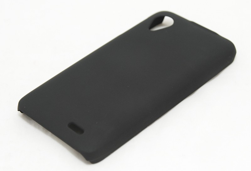 Чехол пластиковый для Lenovo IdeaPhone P770 черный